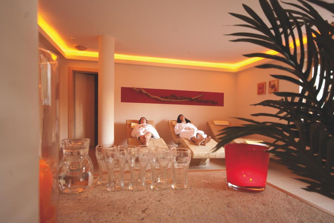 Hotel Garni Alpendiamant Fiss Exterior photo